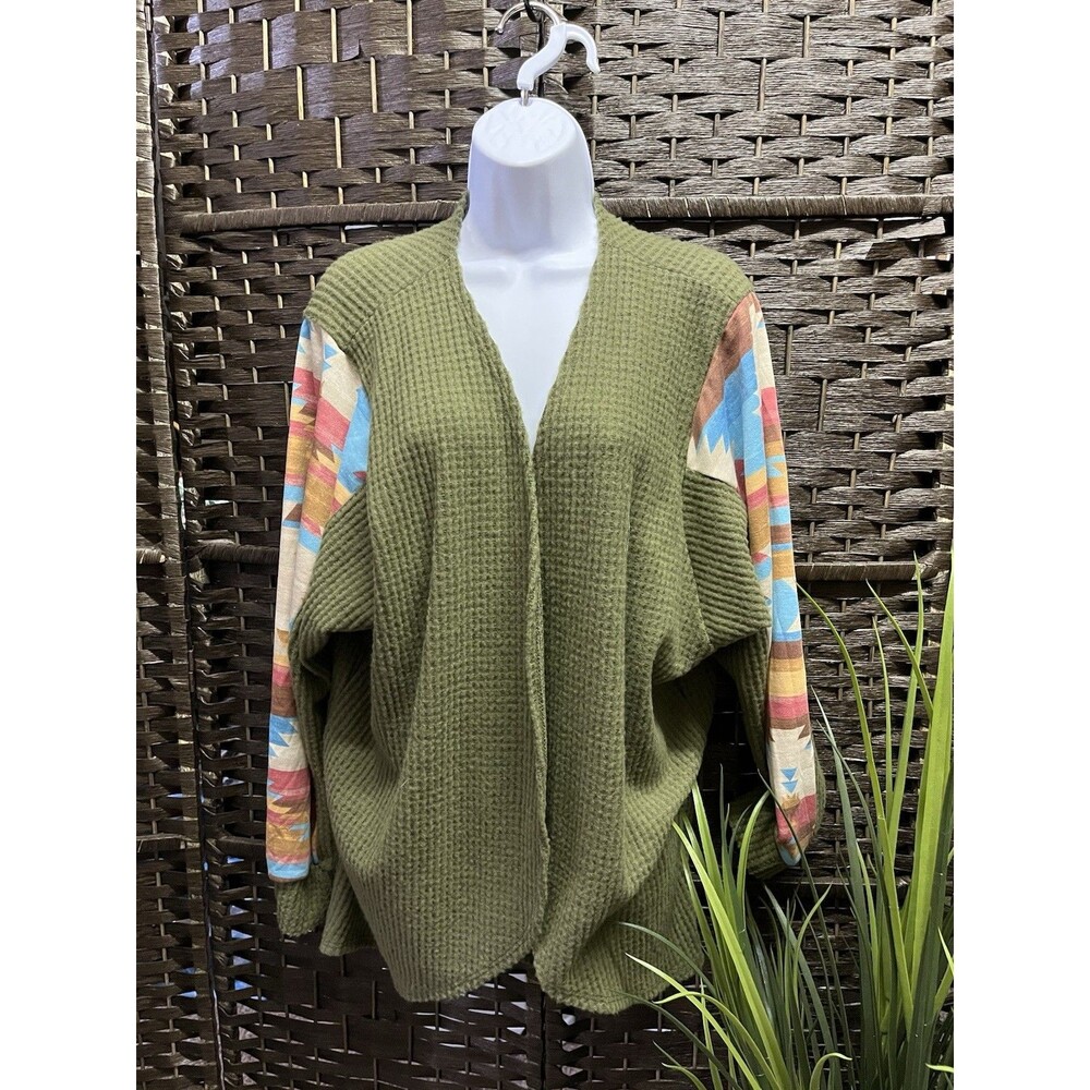 Heimish Cardigan Green Aztec Size Medium